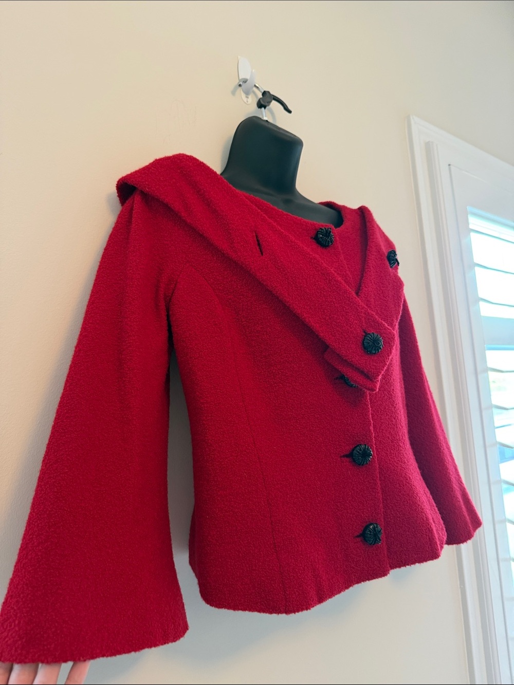 Carolina Herrera Red Two-Piece Suit - Picture 3 of 4